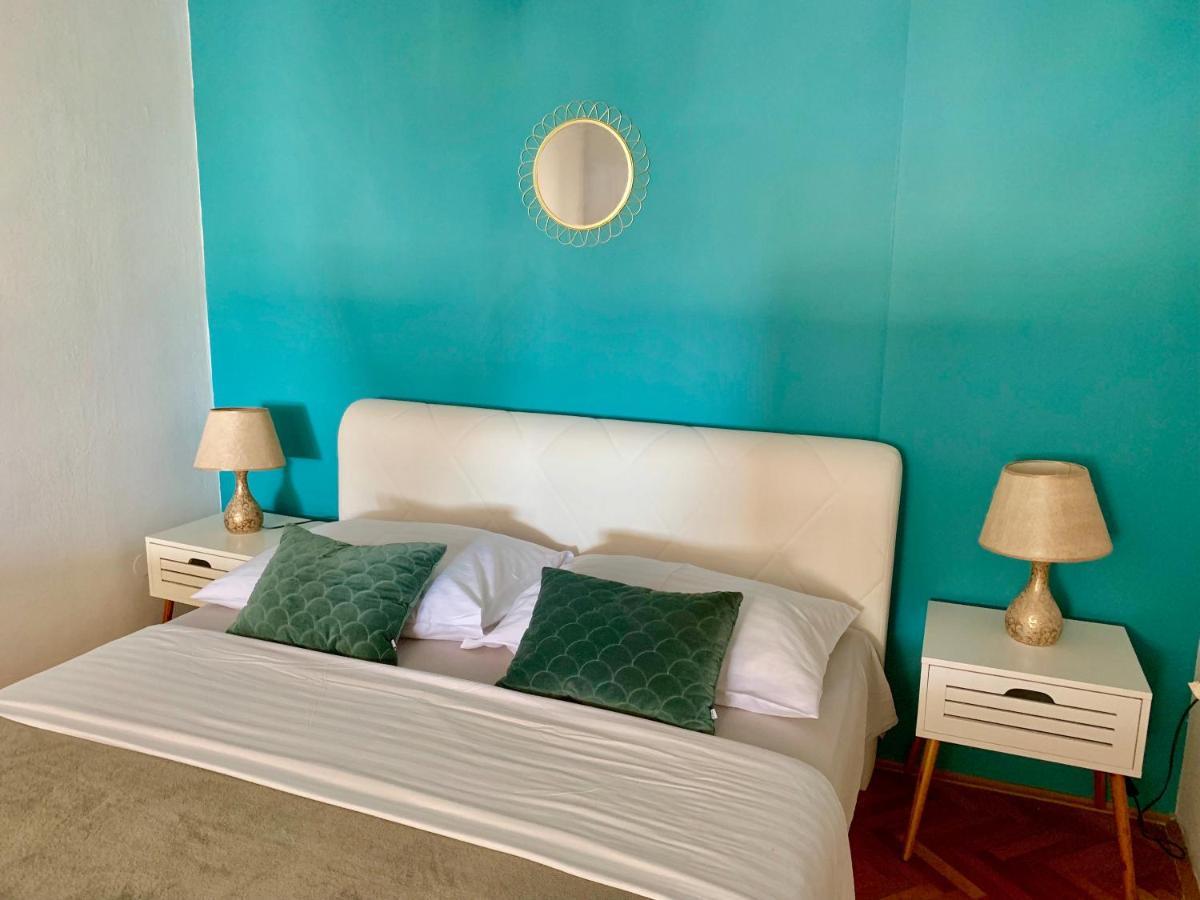 Deluxe Suites Mandic Omiš Zewnętrze zdjęcie