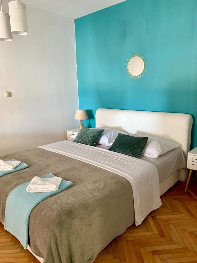 Deluxe Suites Mandic Omiš Zewnętrze zdjęcie