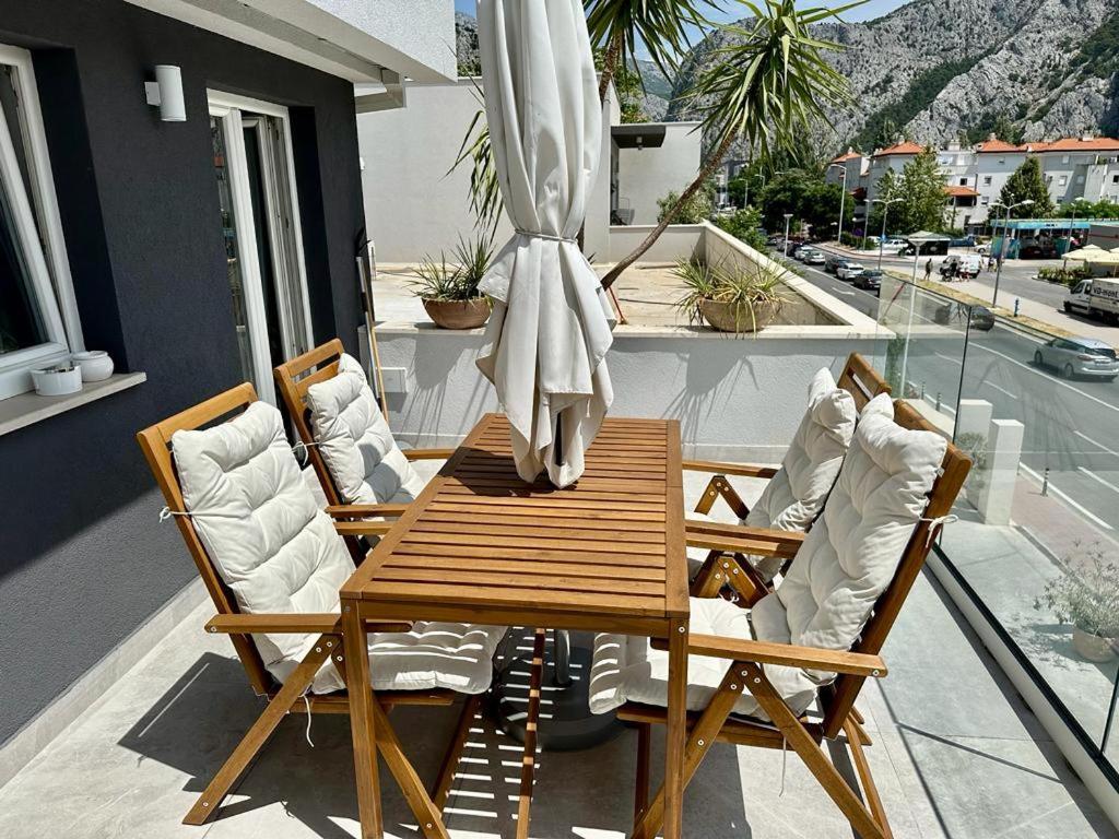 Deluxe Suites Mandic Omiš Zewnętrze zdjęcie